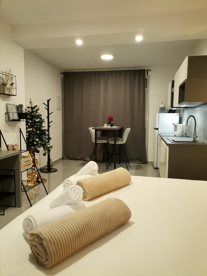 Cave With Free Parking Apartment Пула Екстериор снимка